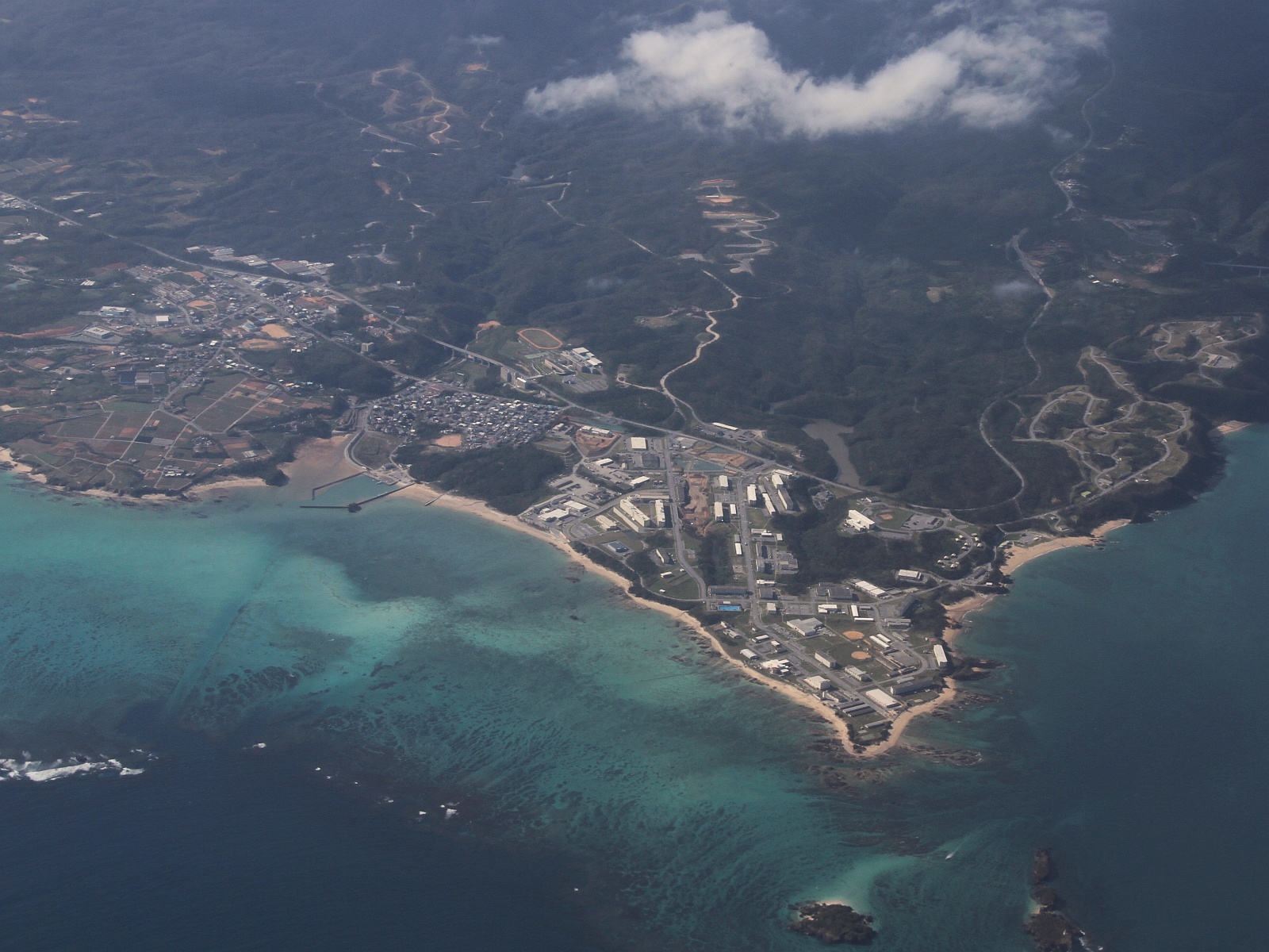 HENOKO_cape_Ryukyu,_JAPAN